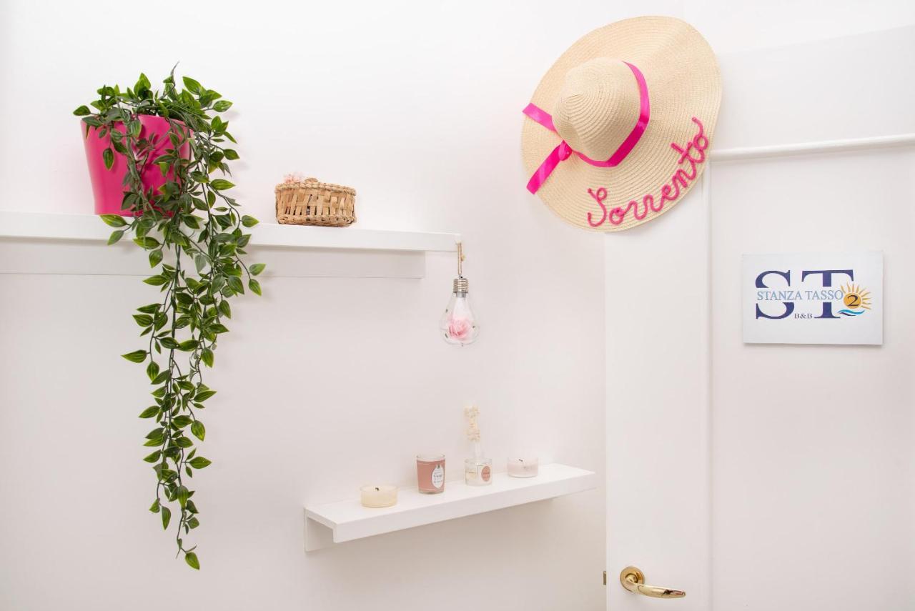 Stanza Tasso - De Vivo Realty Sorrento Bed & Breakfast Eksteriør bilde